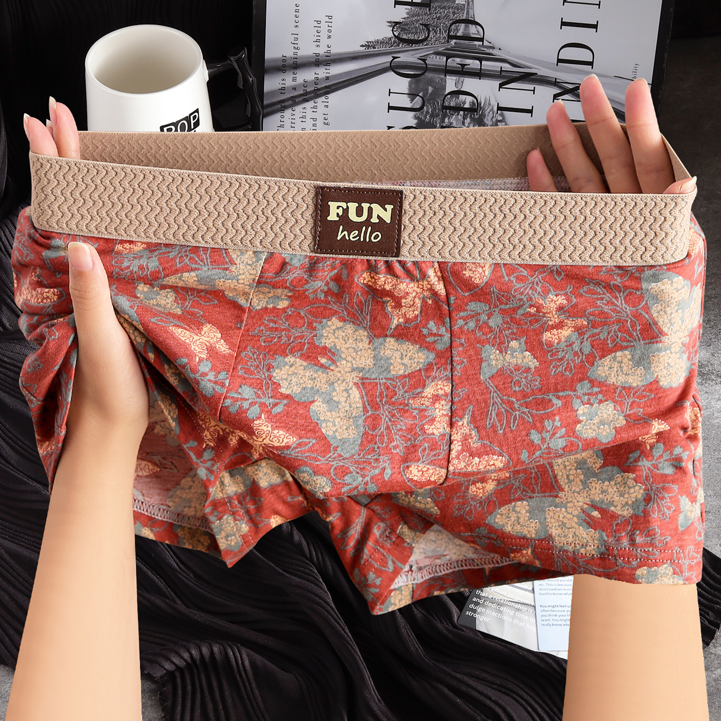 时尚印花男士内裤潮款舒适透气青少年纯棉中腰男生平角裤短裤衩