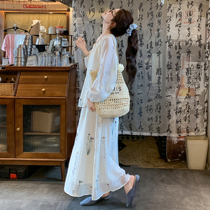 现货 Y1112 风绣花两件套裙 P155K228图片