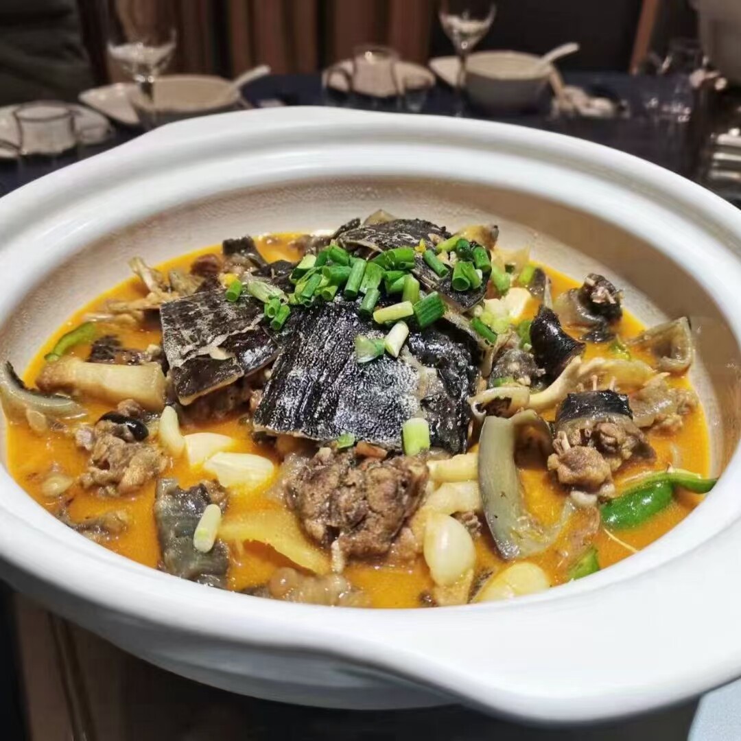 新店开业送鱼丸一份湖北荆州生态甲鱼火锅1200克