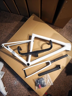 闪电sl8碳纤维车架公路车s-work全内走线碟刹版白色车架