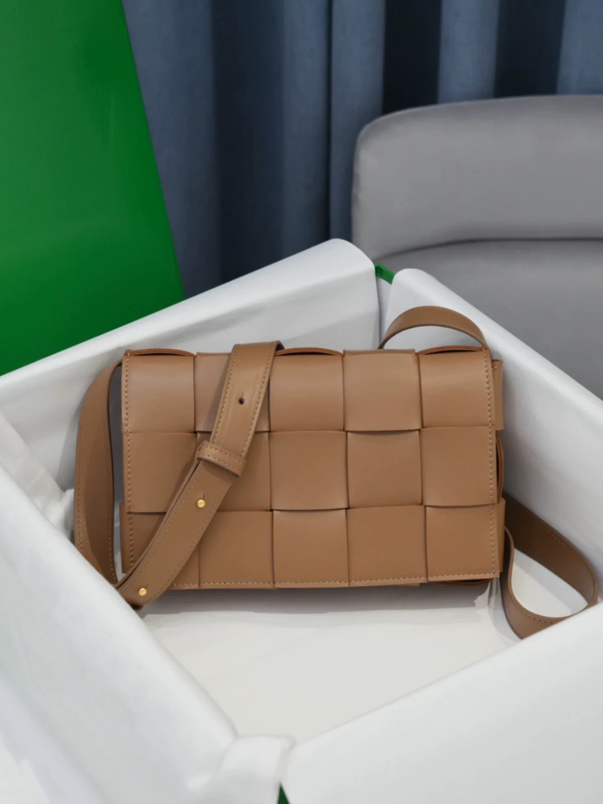 羊皮编织Cassette枕头包单肩包男包女包小方包