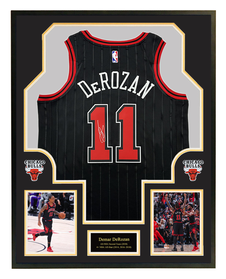 德罗赞亲笔签名公牛队球衣 裱框 带证书 珍藏