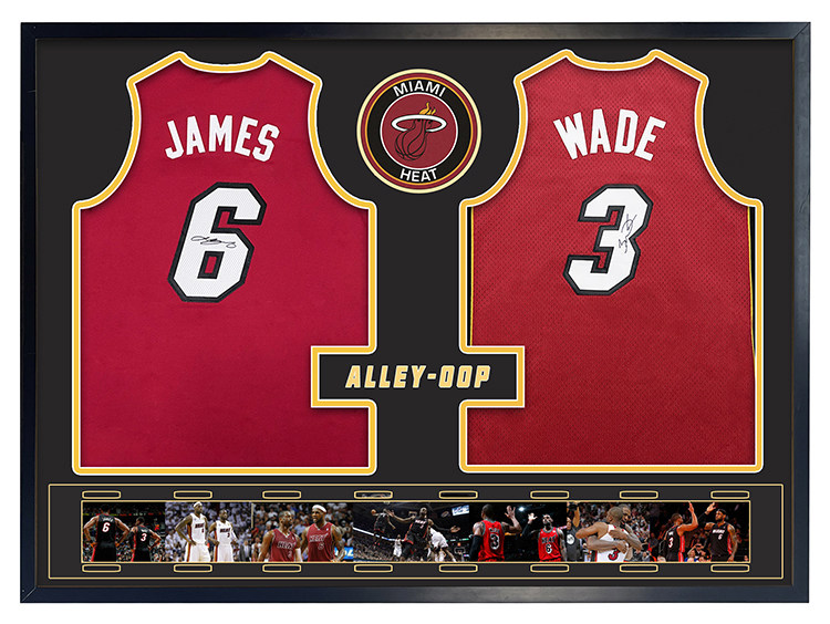 詹韦连线 热火队 詹姆斯 韦德 亲笔签名球衣 双人组合装裱 含证书