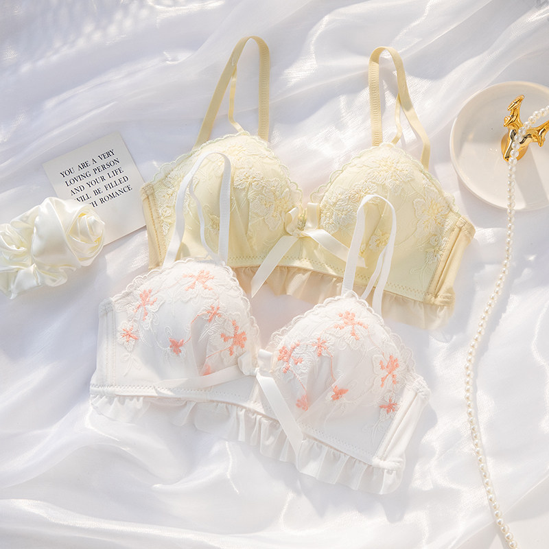 日系性感聚拢内衣女无钢圈少女AA平胸显大防下垂小文胸罩套装bar