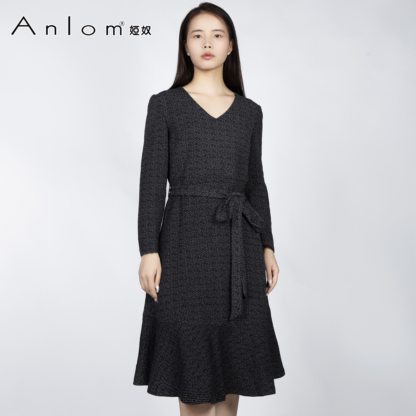 Anlom/娅奴秋季新款长袖V领纯黑通勤棉纤针织通勤常规连衣裙,女装/女士精品,连衣裙,淘宝优惠券,粉丝福利购,淘宝优惠卷