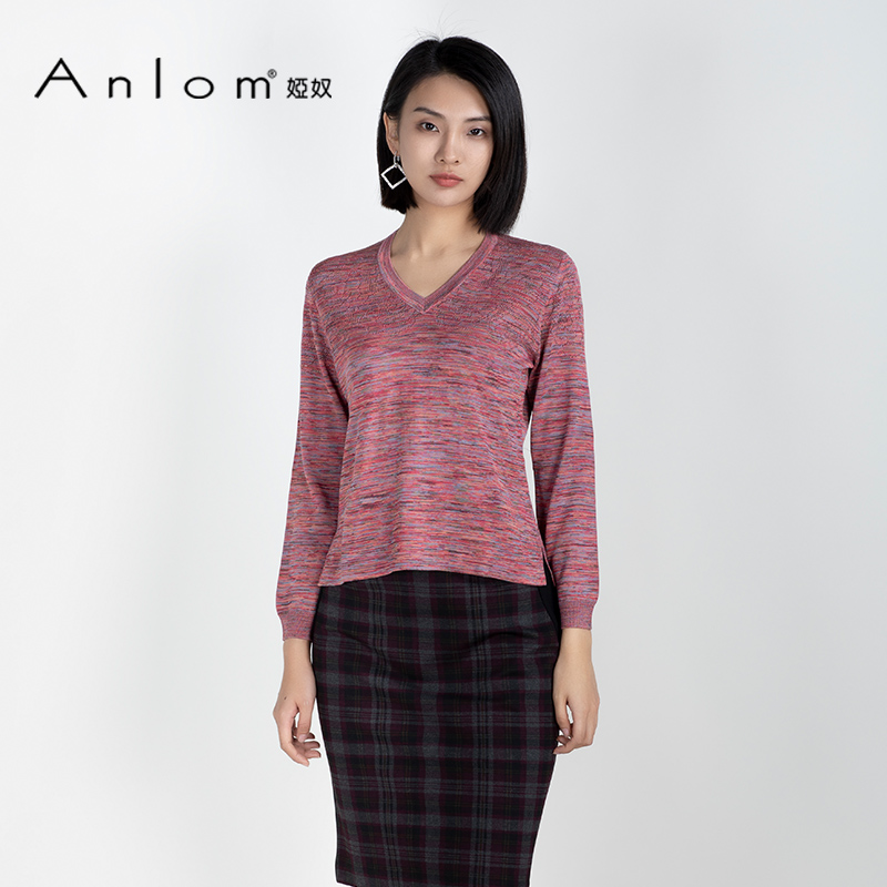 宽松版型，条纹设计，舒适面料