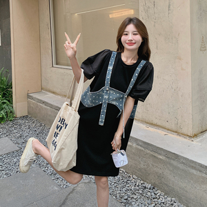 休闲宽松黑色t恤连衣裙女夏2025年新款牛仔小吊带裙子假两件套装图片
