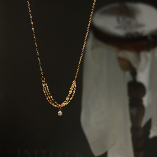 经典微笑项链,向上的弧度很美轻奢大方镶钻高级质感浪漫锁骨项链