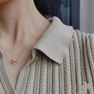 原创轻奢环环相扣百搭金色气质钛金高级百搭日韩罗马双环毛衣链女