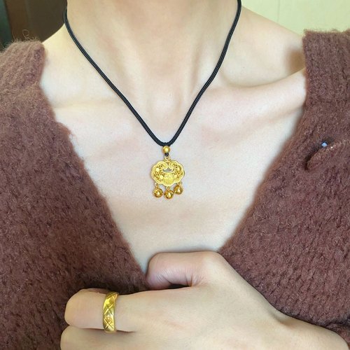 18K注金平安如意长命锁送女友