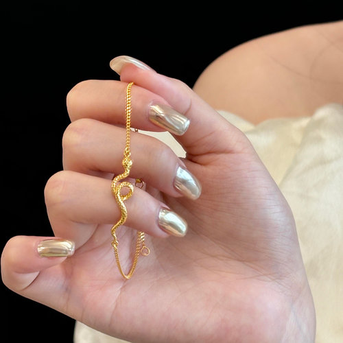 清冷慵懒系~质感灵蛇手链高级风本命年灵动手饰品仿真金礼物优品