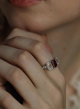 玫瑰陛下宫廷复古红宝石戒指