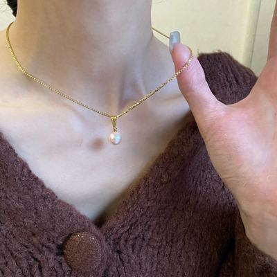 一颗温柔精致粉色珍珠项链