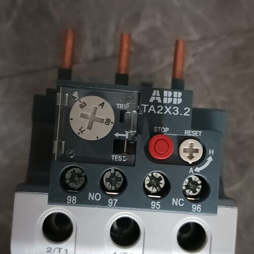 议价B热过载继电器TA2X3.2TA2X3-2TA2X3.2TA2X032TA2X-3.2TA2X0.1