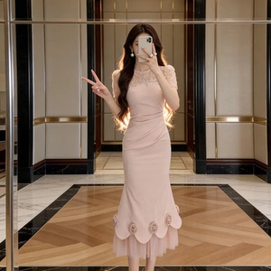 15660轻奢千金风蕾丝连衣裙夏季小众设计宴会立体花朵鱼尾礼服裙