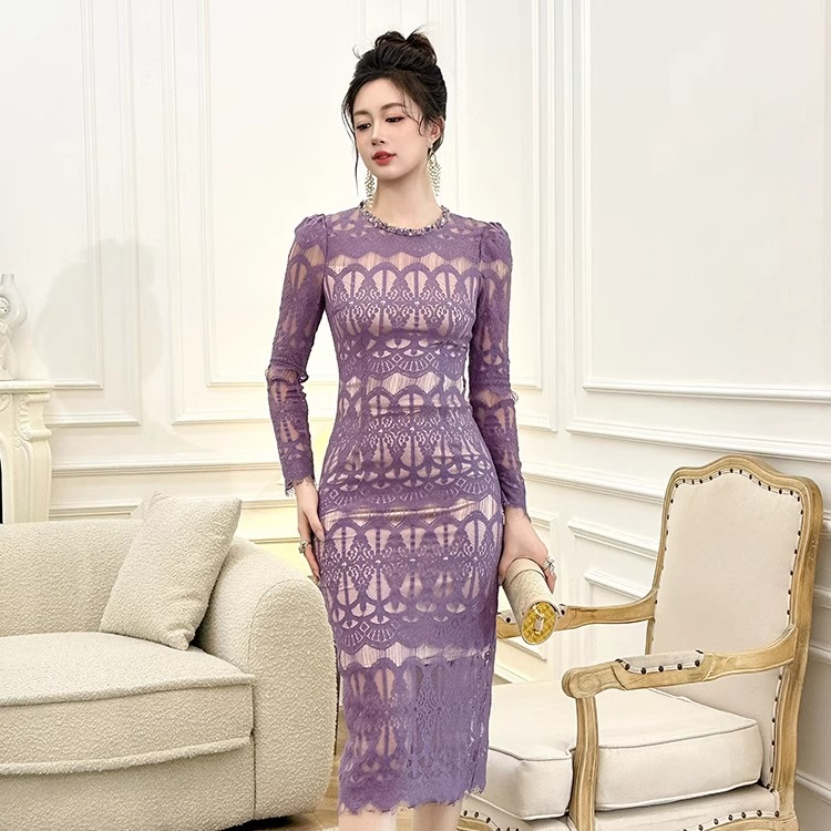 露背性感气质法式圆领蕾丝连衣裙