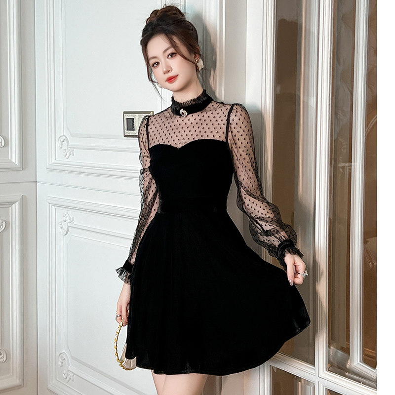小个子礼服轻奢小众高端2025新款女秋冬宴会气质黑色丝绒连衣短裙