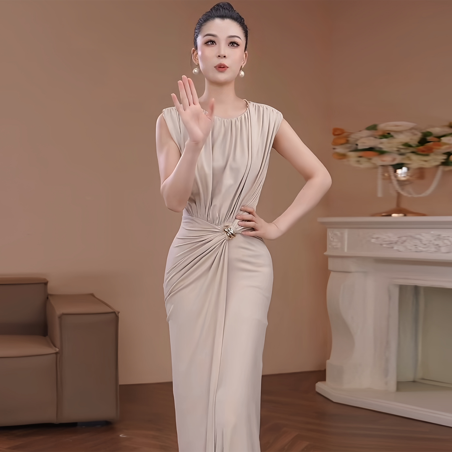 轻奢性感无袖收腰褶皱宴会礼服