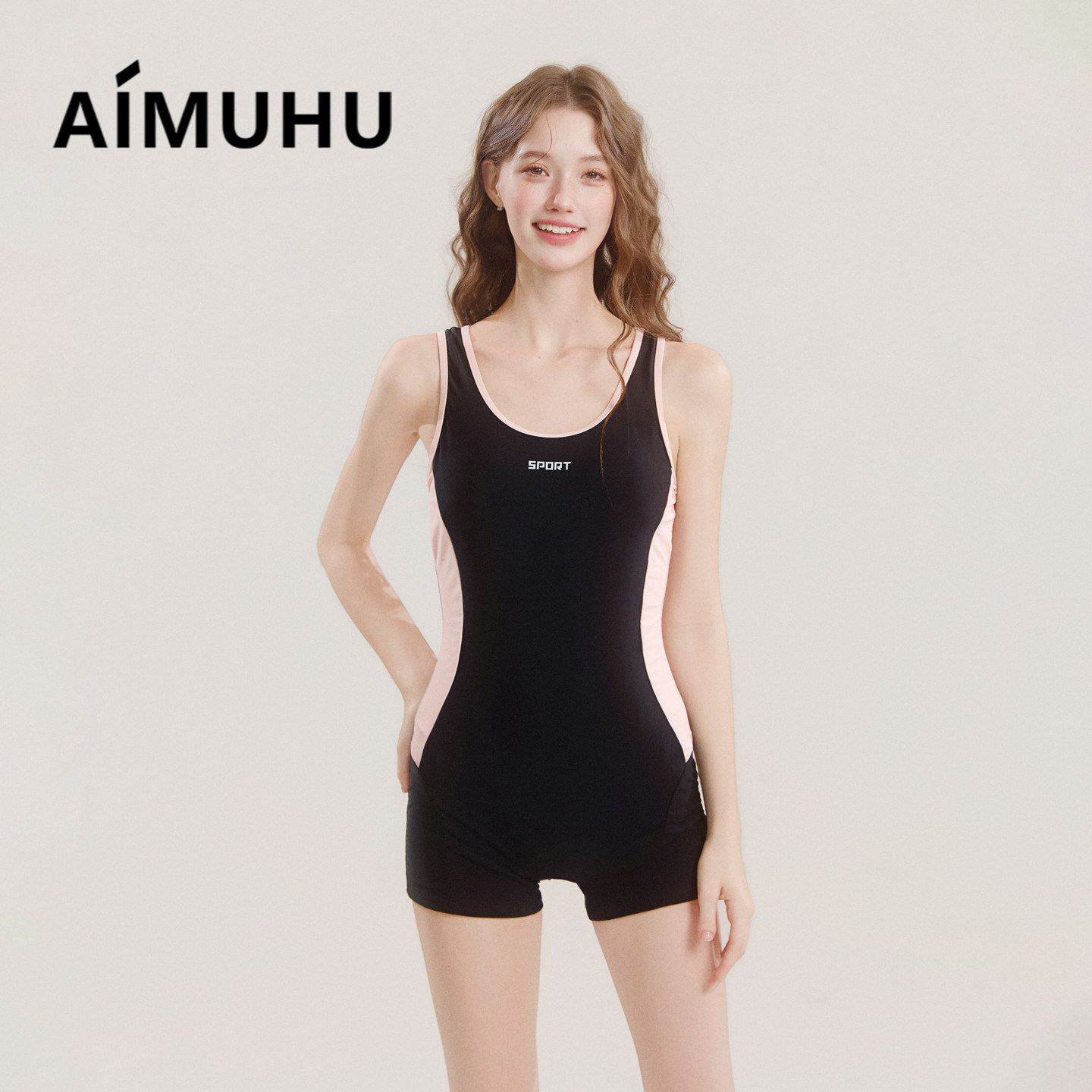 AIMUHU粉黑拼色U领平角连体泳衣女显瘦保守运动露背竞技专业泳装