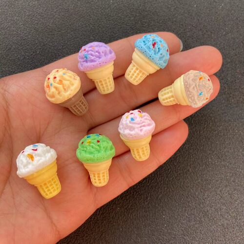 七月手作diy仿真奶油胶手机壳材料立体甜筒冰激凌蛋糕树脂配件
