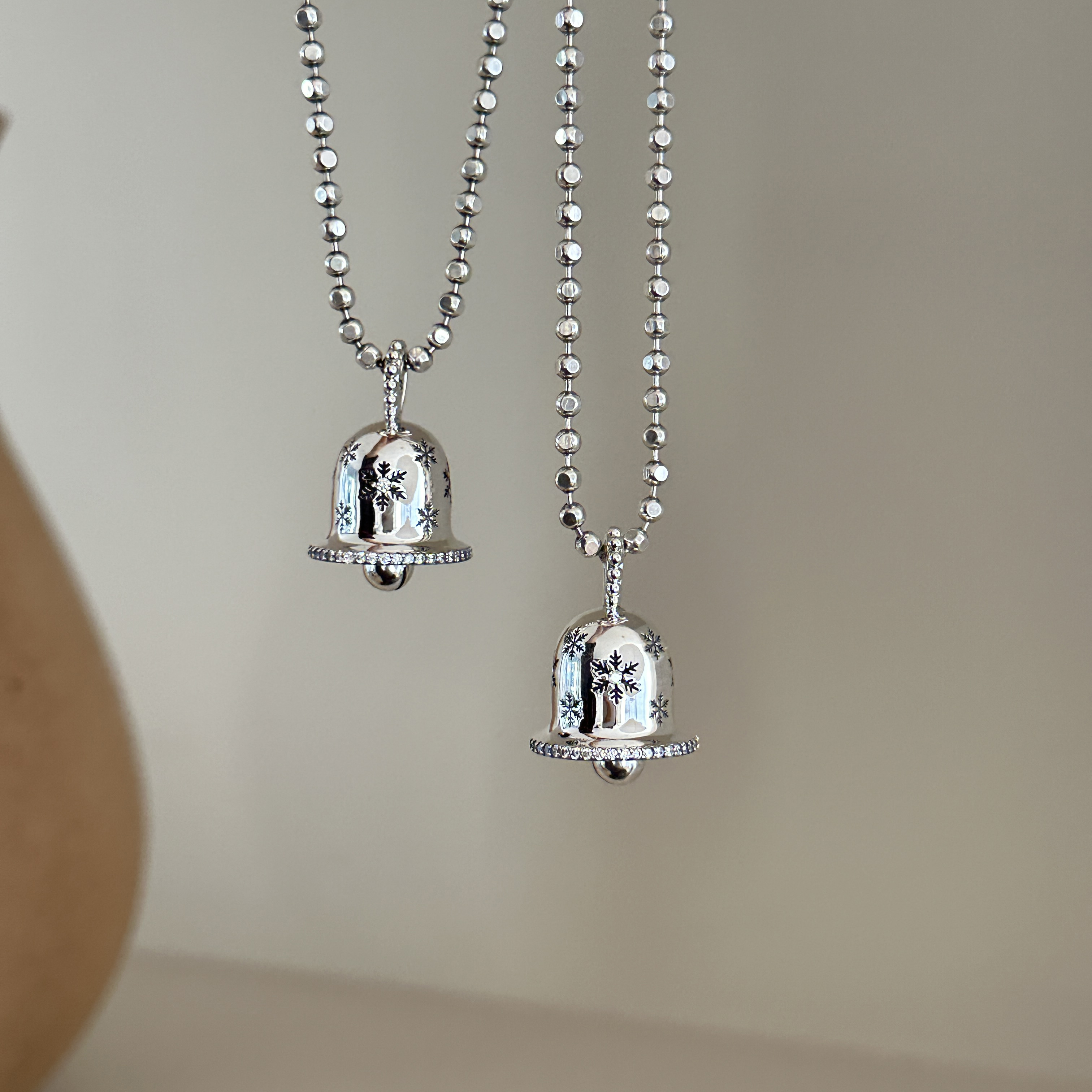 MISSJOJO雪花摇铃银吊坠