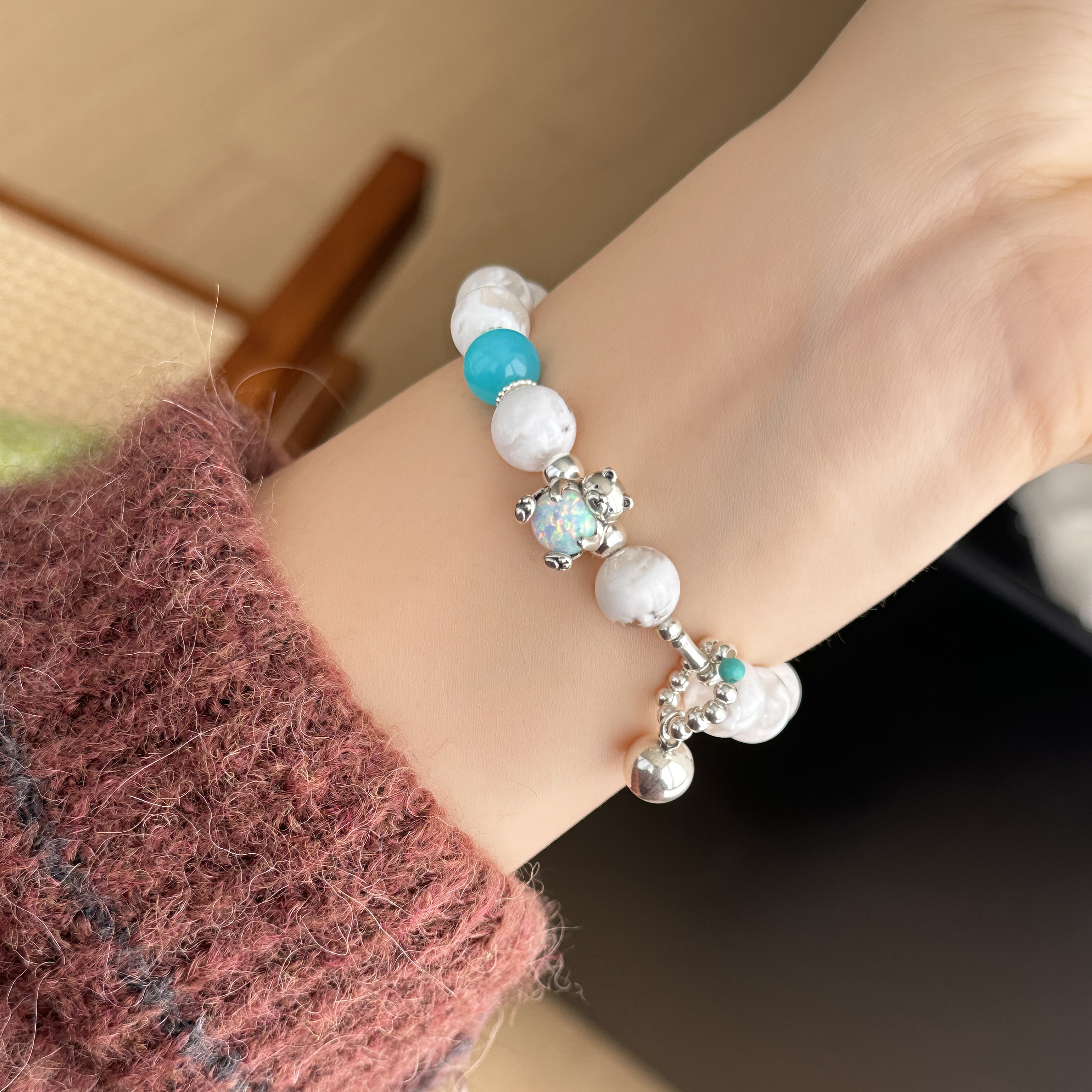 MISS JOJO原创设计时尚简约百搭气质女抱抱熊白珠银手链