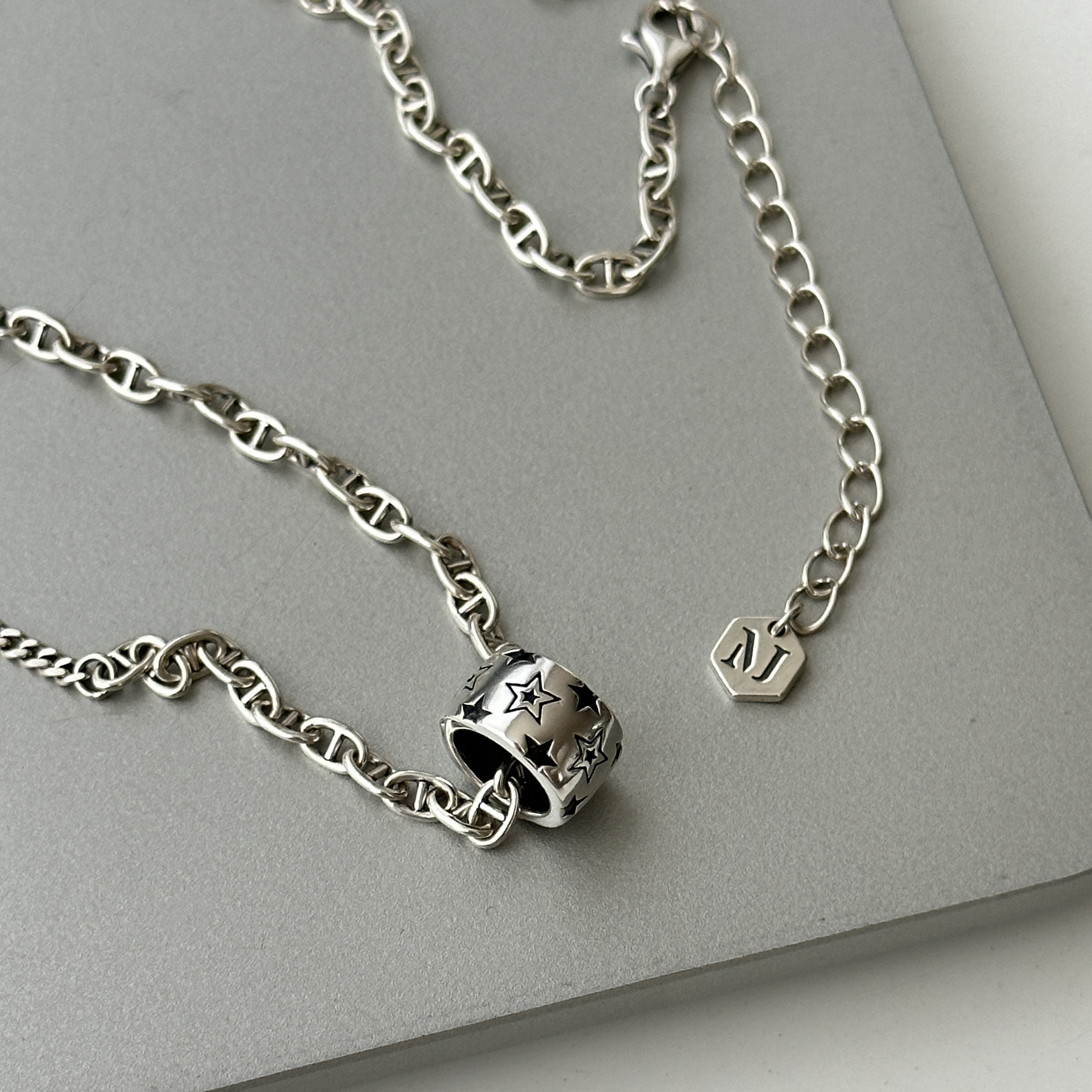 星芒路路通猪鼻纯银项链