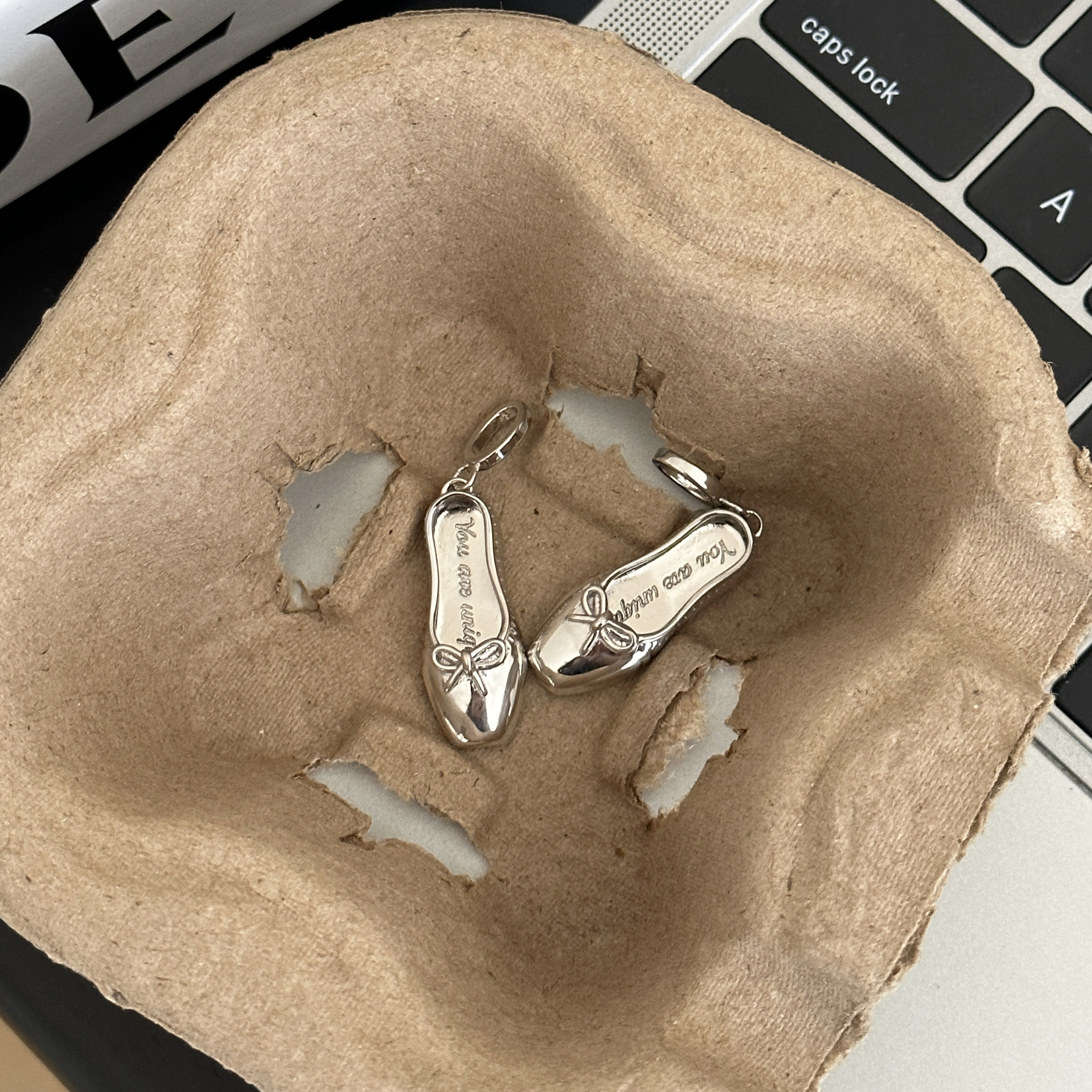 MISSJOJO 韩国ins风时尚简约百搭气质女芭蕾舞鞋S925纯银吊坠,饰品/流行首饰/时尚饰品新,银饰吊坠,淘宝优惠券,粉丝福利购,淘宝优惠卷