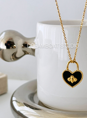 小众黑色爱心锁头项链DREAMBOAT