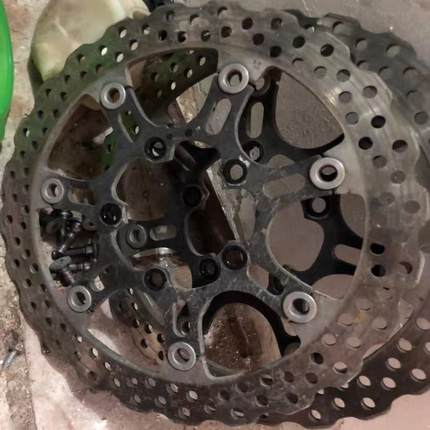 川崎 ZX-10R 06-07年 前刹车碟 前刹车盘 价格私聊
