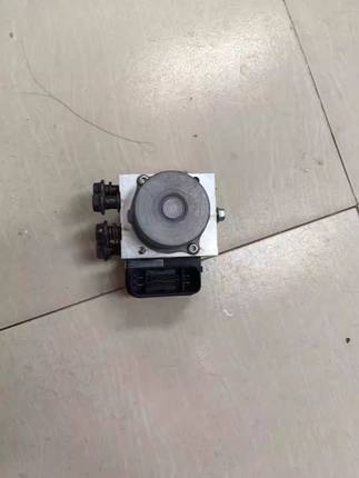 适用于雅马哈 xmax300 X Max 300 ABS泵 ABS总泵  刹车泵