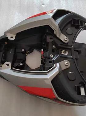 凯旋StreetTriple 765RS 765R后尾底板 后尾板 后尾灯 后脚踏支架