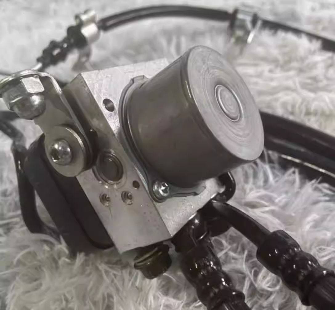 适用于雅马哈 TMAX500 T-MAX 500 ABS泵  abs刹车泵   tmax500