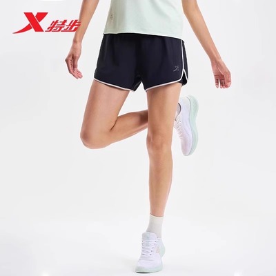 特步运动短裤女2025夏季新款四面弹速干跑步梭织裤子975228240413