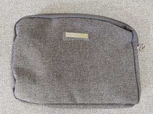 满 南方航空菲拉格慕洗漱包化妆包收纳包唇膏身体乳润肤露048 包邮