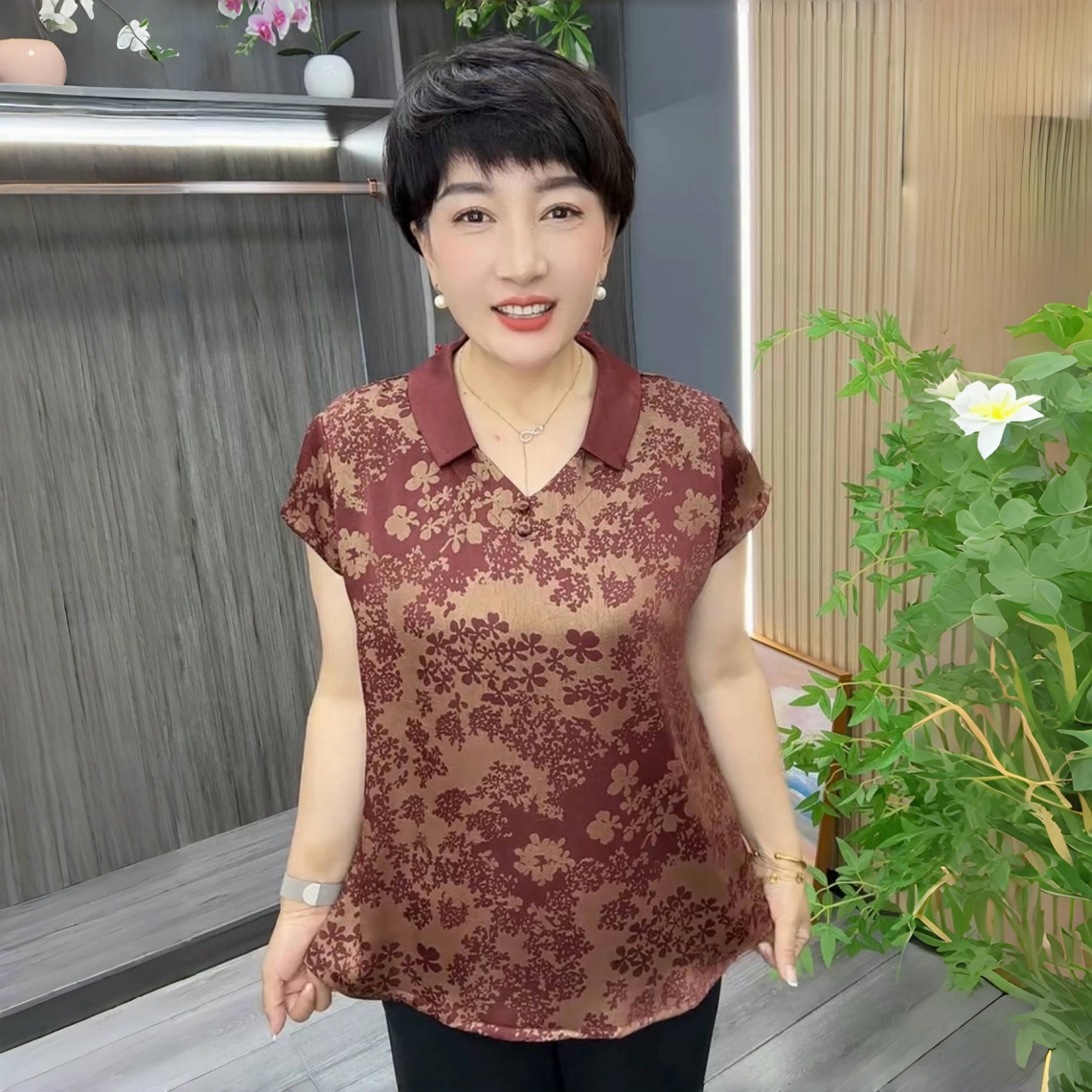 夏季阔太太短袖时尚衬衫中年妈妈减龄旗袍衫宽松大码遮肉真丝上衣