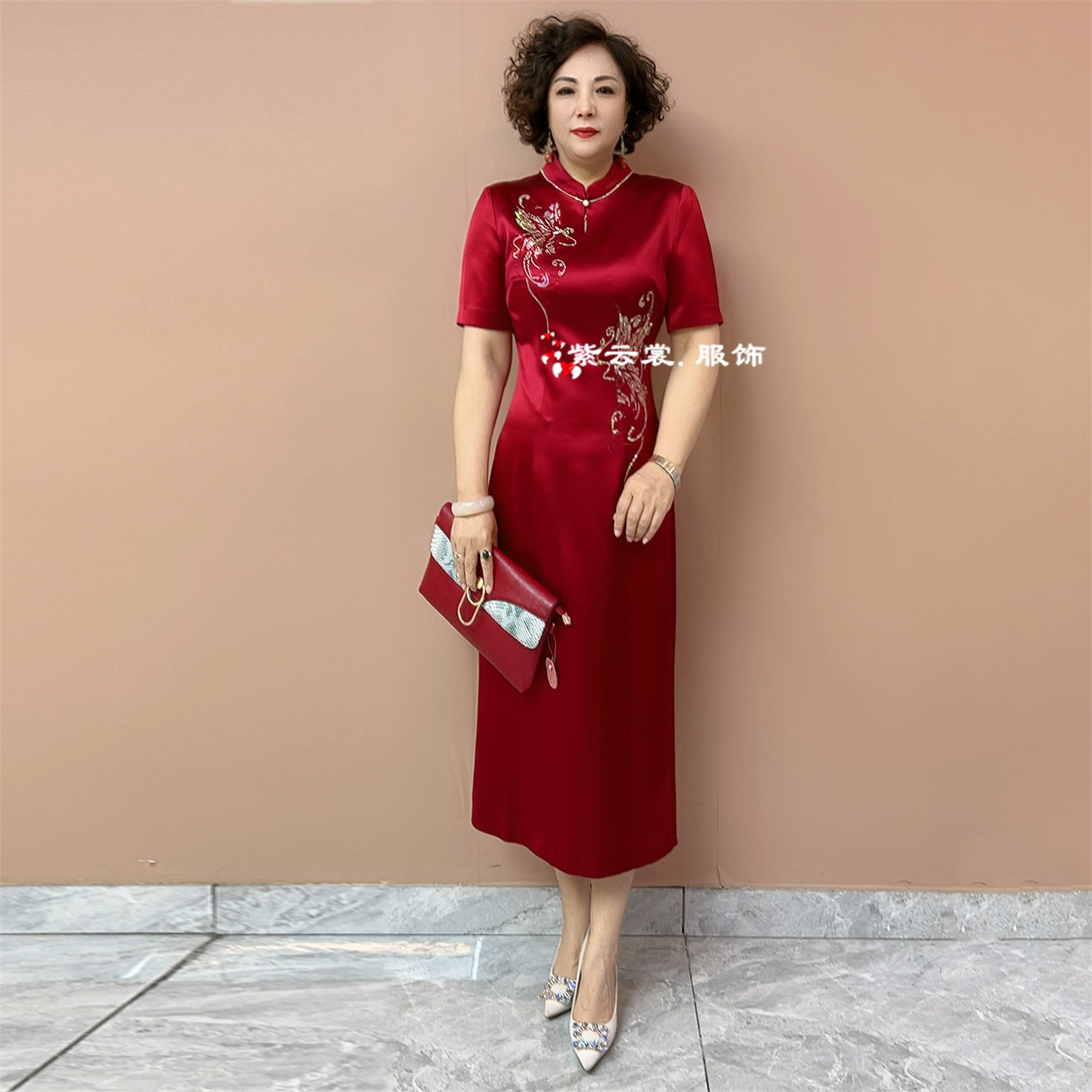 喜婆婆婚宴短袖年轻结婚妈妈装礼服中式立领旗袍醋酸缎大码连衣裙