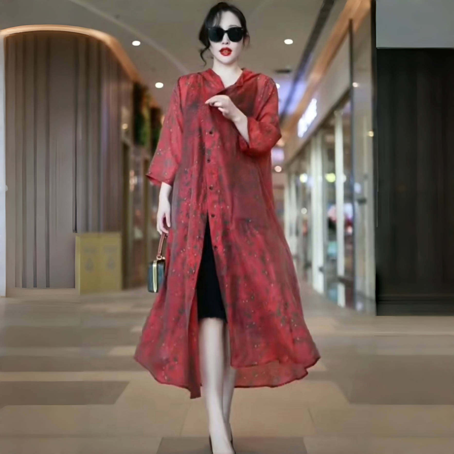 高端气质夏季长款连帽外套时尚宽松妈妈薄款防晒大码外披开衫风衣