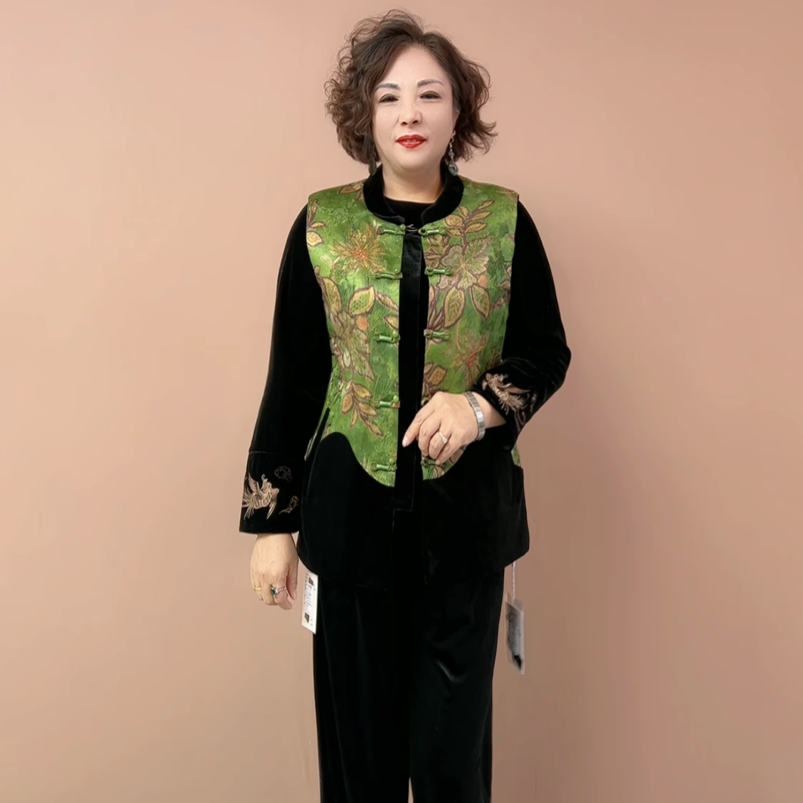 秋冬中年妈妈国风洋气丝绒加厚夹棉马夹时尚宽松大码马甲坎肩套装