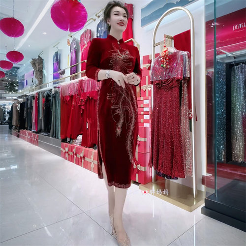 喜婆婆婚宴中年妈妈装丝绒连衣裙大码高贵烫钻时尚礼服改良旗袍裙