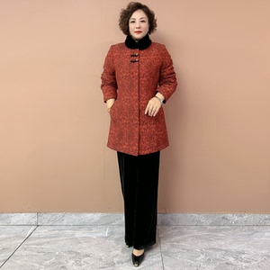 冬季新款高端中老年妈妈夹棉加厚外套中长款轻便保暖洋气大码风衣