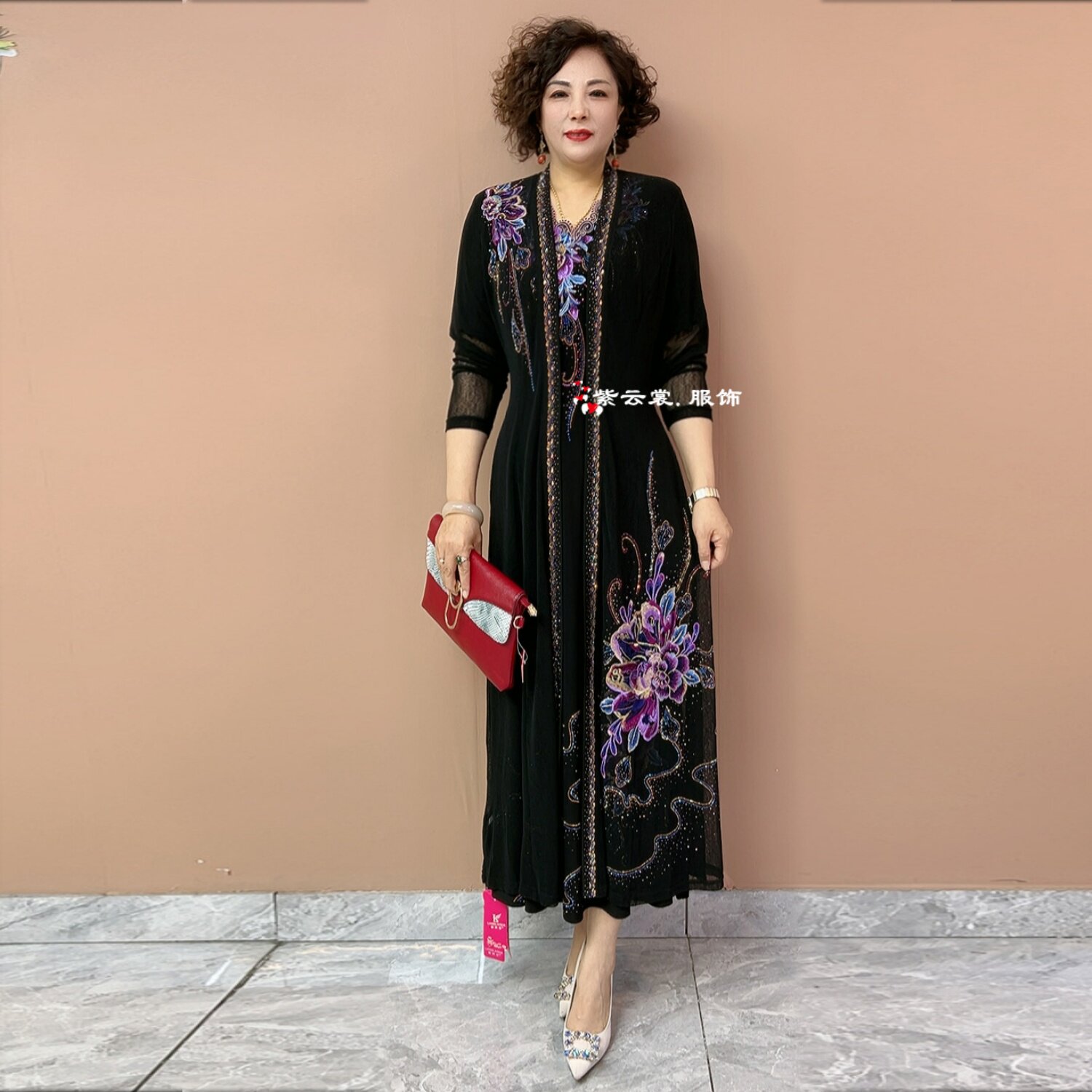 高端南韩丝中年妈妈装烫钻大码长款防晒过膝外披风衣洋气长袖外套