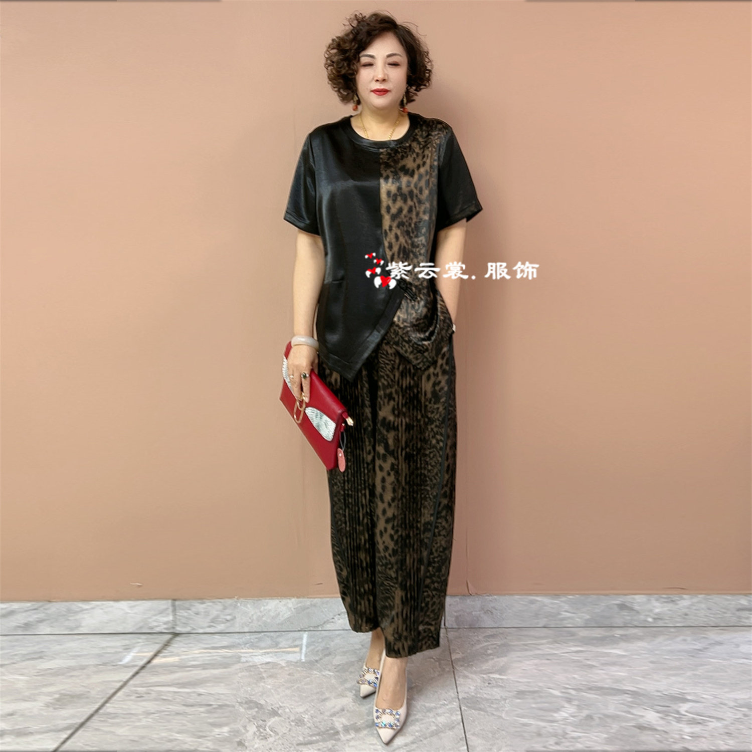 高端夏季宽松撞色豹纹洋气醋酸缎上衣宽松遮肉显瘦中老年妈妈套装