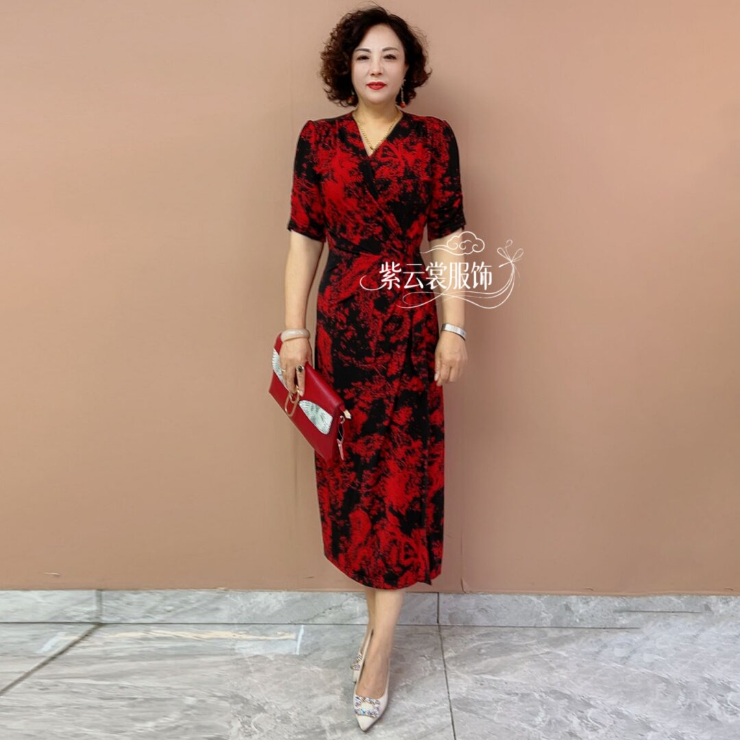 阔太太中年妈妈夏季短袖时尚洋气碎花收腰显瘦连衣裙高弹包臀长裙