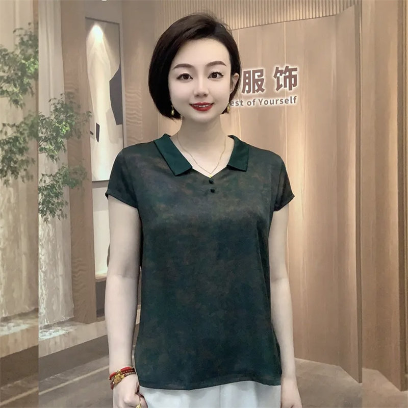 时尚气质短袖小衫夏季中老年妈妈装宽松遮肉减龄大码短款真丝上衣