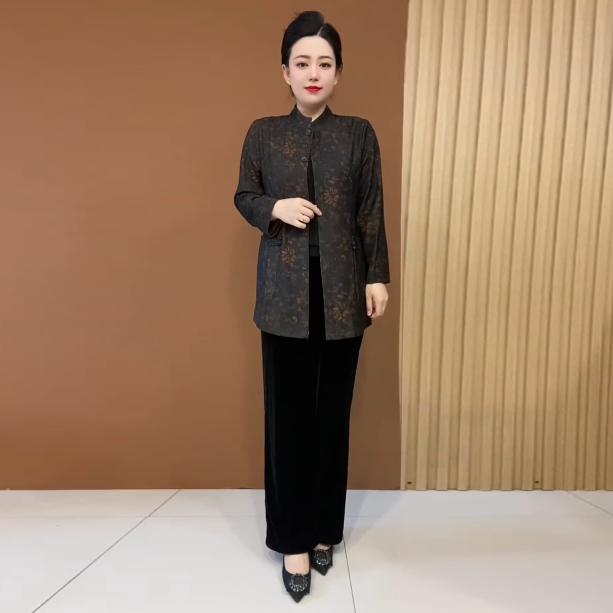 春秋冰花绒风衣外套中长款中老年妈妈装时尚休闲宽松翻领花色上衣