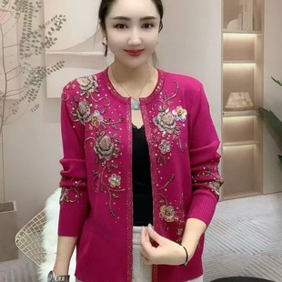 秋冬重工烫钻穿珠针织开衫短款长袖洋气中年妈妈宽松大码上衣外套