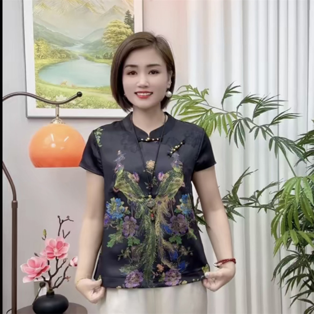 高贵夏季国风丝缎短袖旗袍衫上衣中老年妈妈宽松遮肉显瘦大码小衫