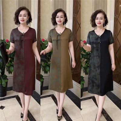 时尚洋气中老年妈妈装夏季国风旗袍连衣裙短袖花色真丝拼接中长裙
