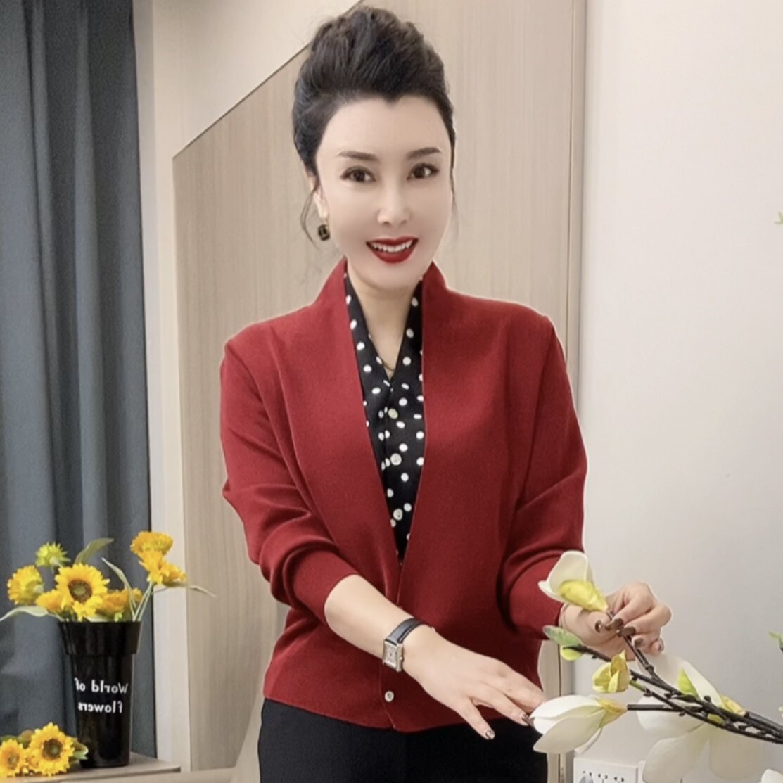秋冬气质中年妈妈假两件波点针织衫长袖宽松大码洋气打底小衫毛衣